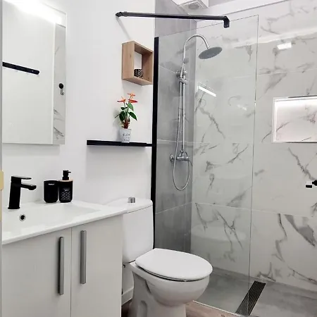 Almar Wego Puerto Santiago! Privadas Con Banos Compartido- Private In Shared Puerto de Santiago (Tenerife)